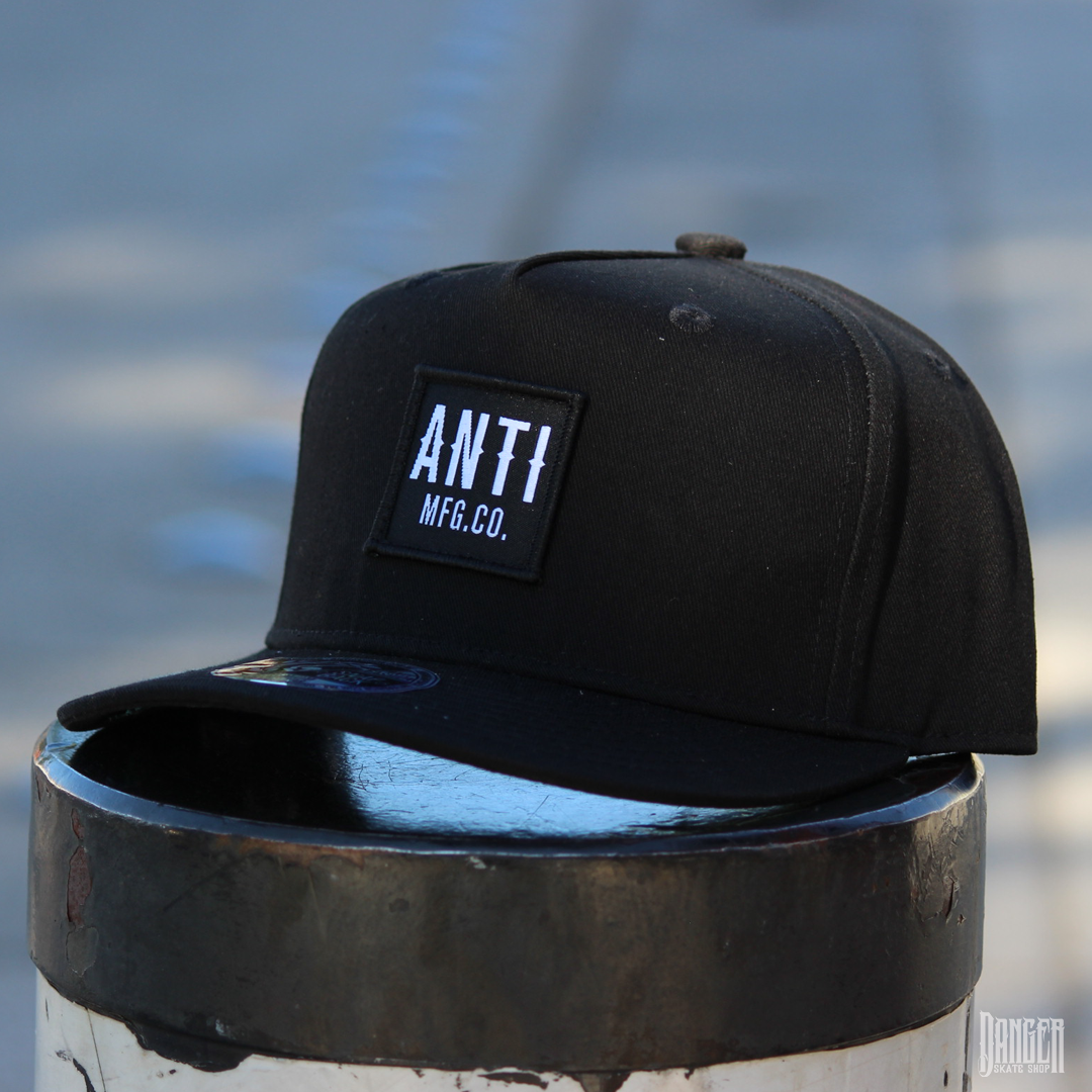 Gorra Antifashion Curva MFG Black