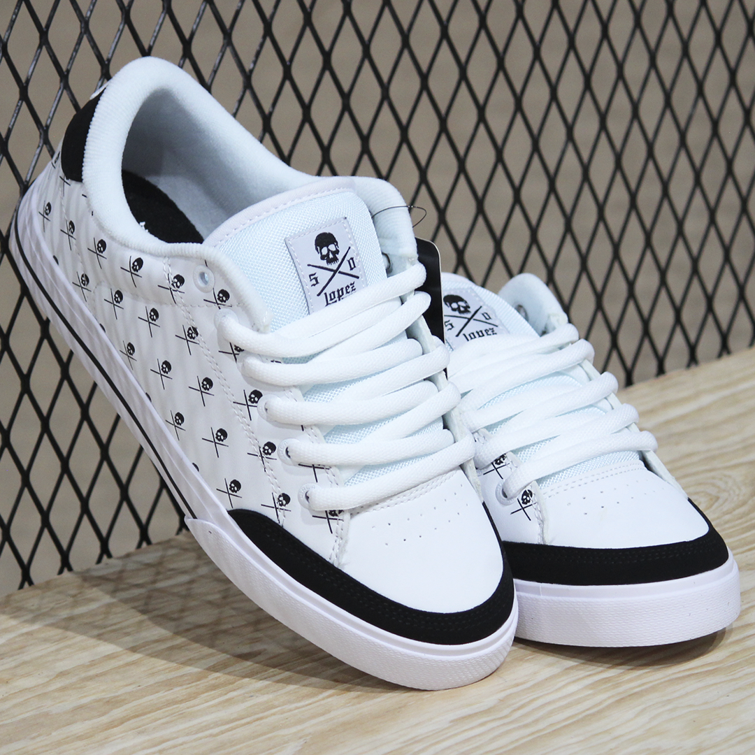 Tenis C1rca AL 50 White Black Skull Synthetic Nubuck Leather Mesh