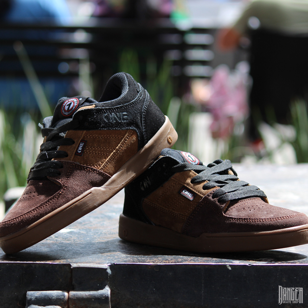 Tenis One Footwear 411 Low Brown