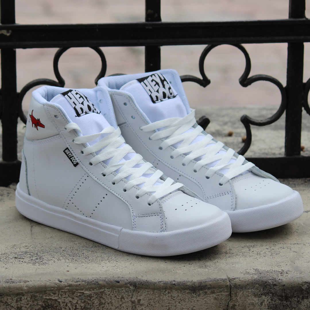 Tenis Hey! Dog Bravo Hi Solid White