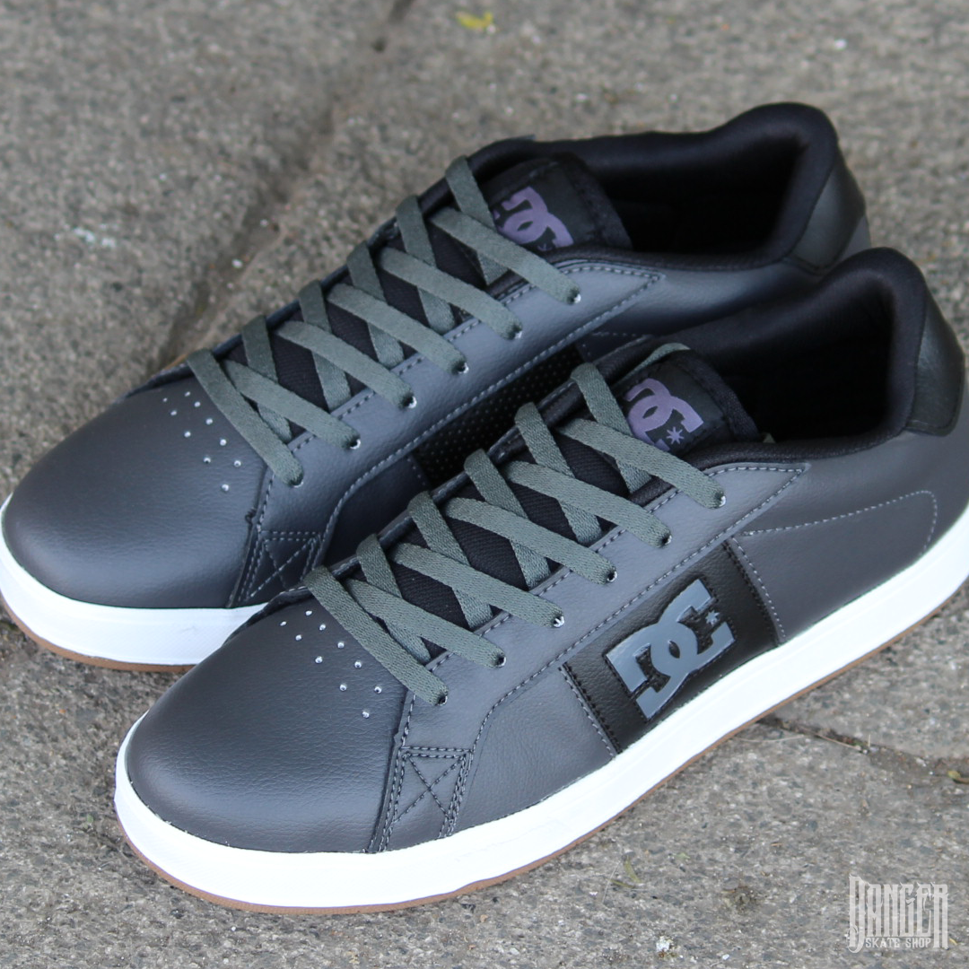 Tenis DC Striker SN MX Dark Grey Black