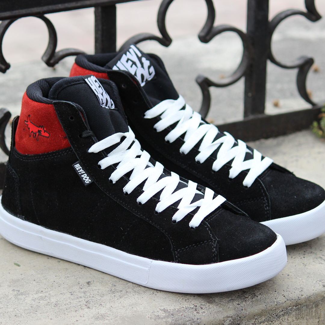 Tenis Hey! Dog Bravo Hi Negro Blanco