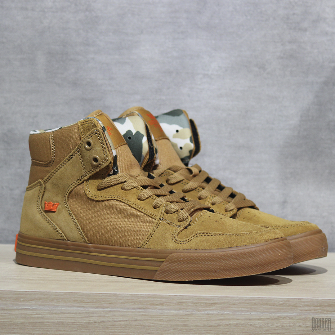 Tenis Supra Footwear Vaider Tan LT Gum