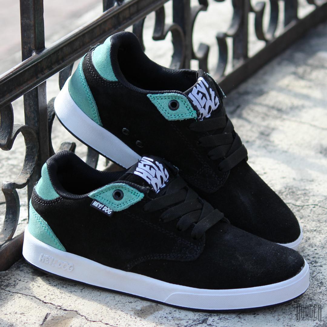 Tenis Hey! Dog Bull Dog Negro Aqua